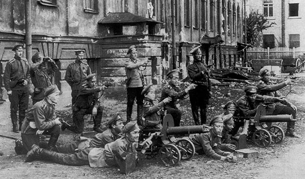 Crew of Soviets with Maxims